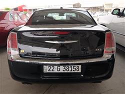 کرایسلەر 300